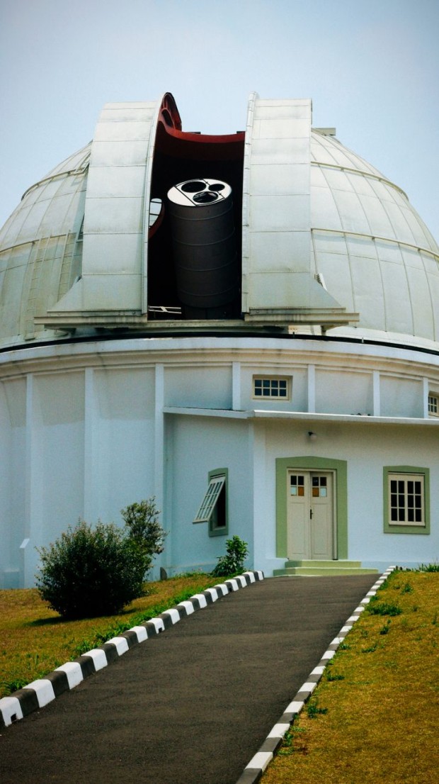 NASA’s Roman Space Telescope Prepared for Mission to Map Dark Energy and Alien Worlds